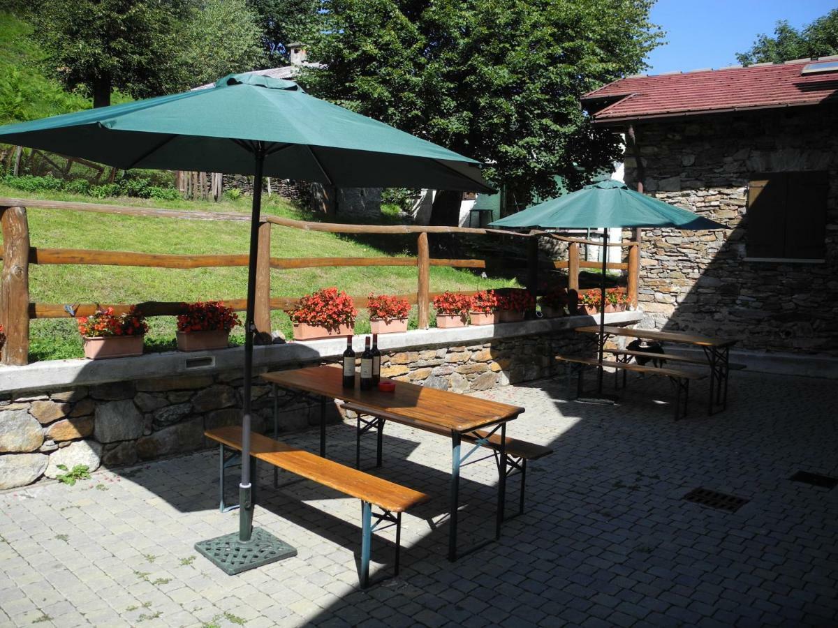 Agriturismo Piccolo Paradiso Pianello Del Lario Exterior foto